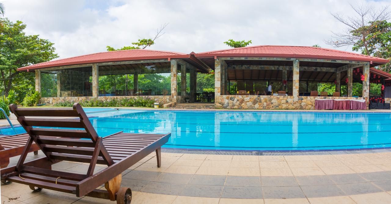 River View Banquet & Resort 와두와 외부 사진